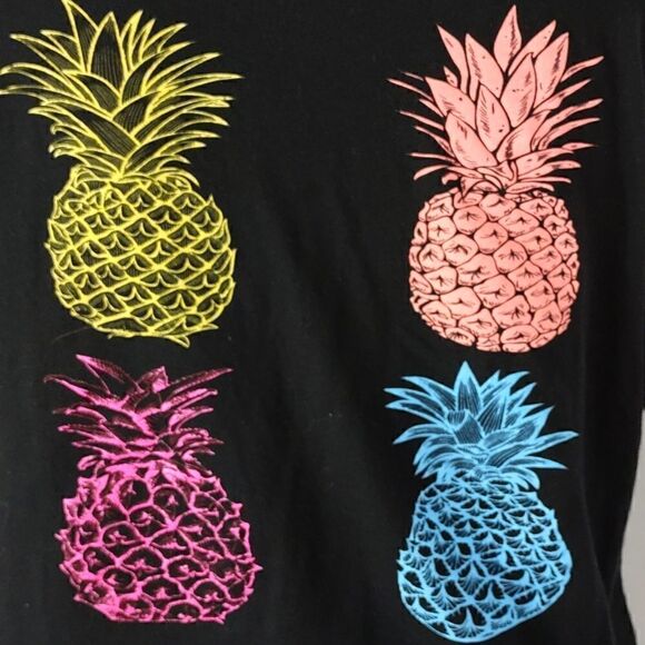 Good Vibes Pineapple Cropped Tee - Picture 5 of 7